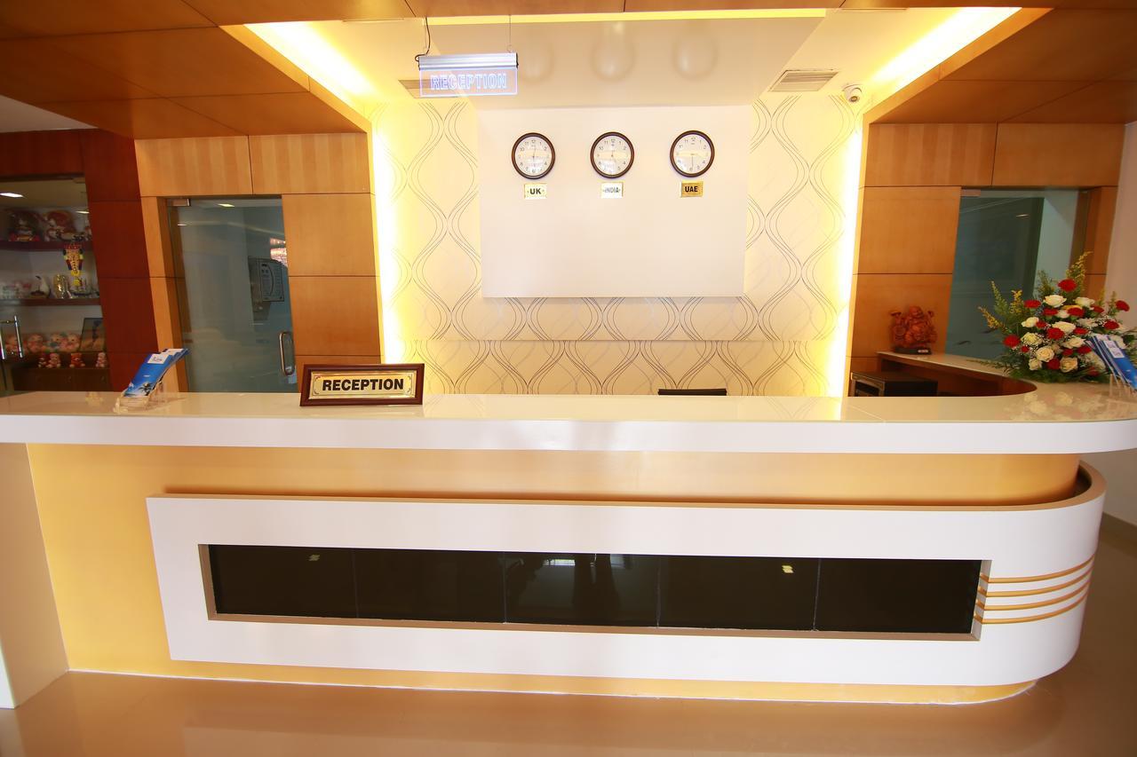 Rouba Residency Hotel Ponnani Bagian luar foto