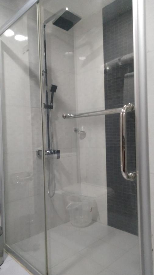 Rouba Residency Hotel Ponnani Bagian luar foto