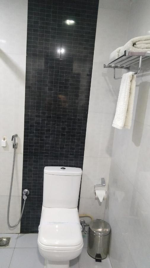Rouba Residency Hotel Ponnani Bagian luar foto