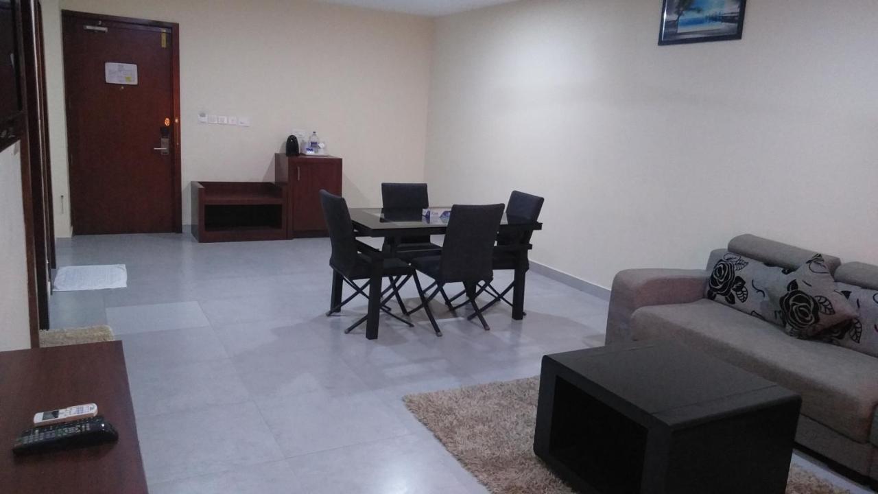 Rouba Residency Hotel Ponnani Bagian luar foto